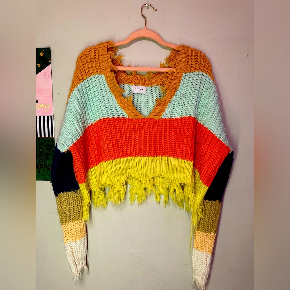 SHEIN multi colored sweater size smalll fits like a medium.